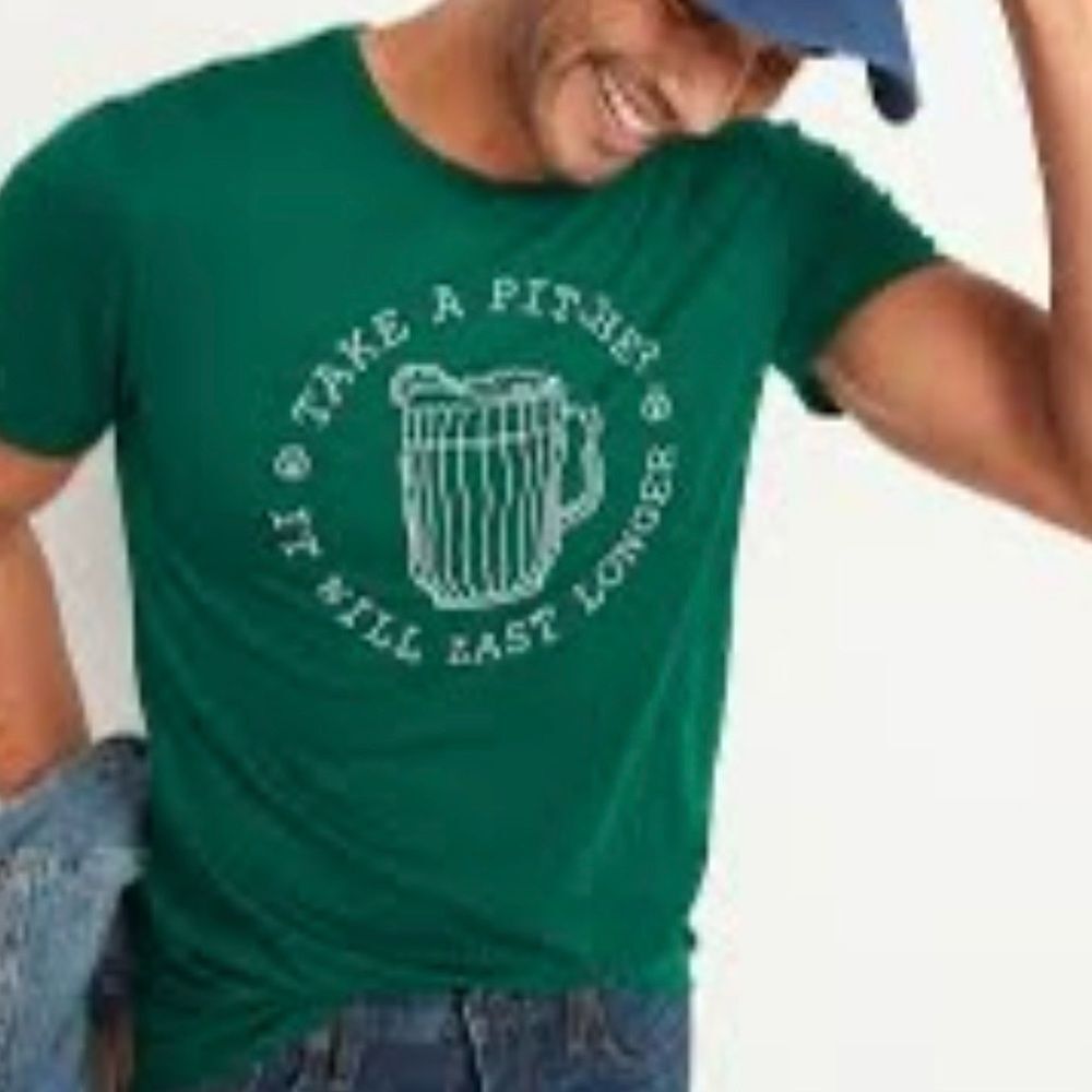 Old Navy Take A Pitcher It Will Last Longer Short Sleeve St. Patty’s Tee. Medium